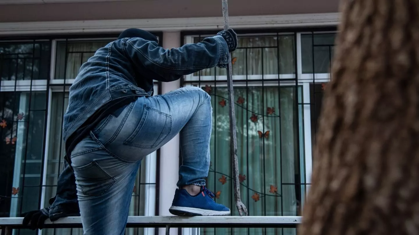 Delito de allanamiento de morada en España