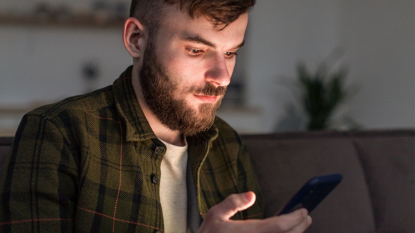 Logramos que una entidad bancaria devuelva 4000 € por cargos con tarjeta no autorizados